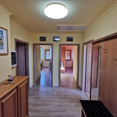Bed and Breakfast Keresz Panzio Martely Экстерьер фото